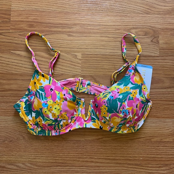 Anne Cole Other - NWT Anne Cole Floral Bikini Top